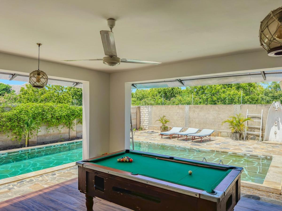 Private Backdoor Villa With Big Swimming Pool And Services Of Chef Included Diani Beach Esterno foto